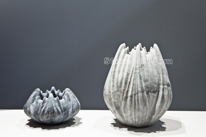 Zaha Hadid設(shè)計的創(chuàng)意大理石花瓶The Tau Vase