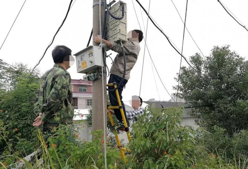 福建省南安市豐州鎮(zhèn)取締26家不符環(huán)保規(guī)范的石材加工企業(yè)